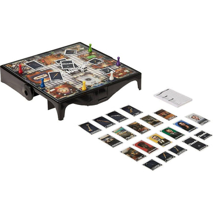 Hasbro -  Gaming - Clue Grab and Go! Portable Travel Board Game