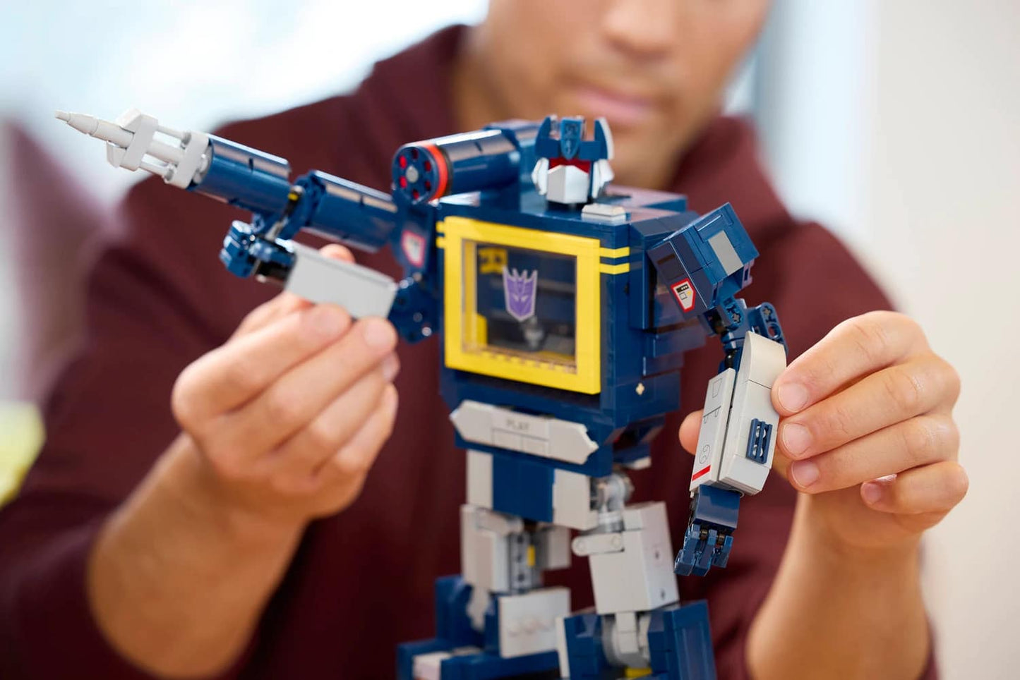 LEGO 10358 Transformers: Soundwave - ICONS