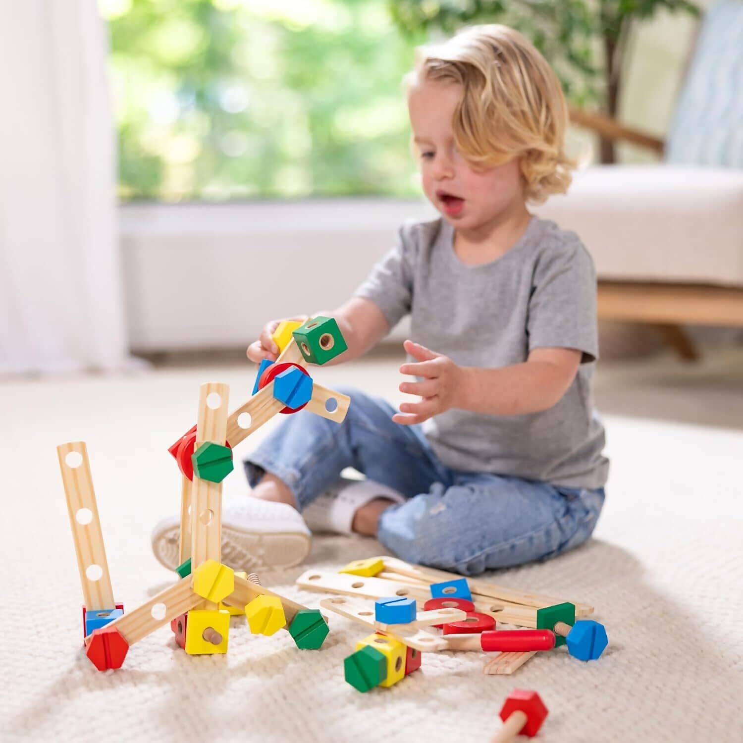 Melissa & Doug - Construction Set in a Box Wooden Toy