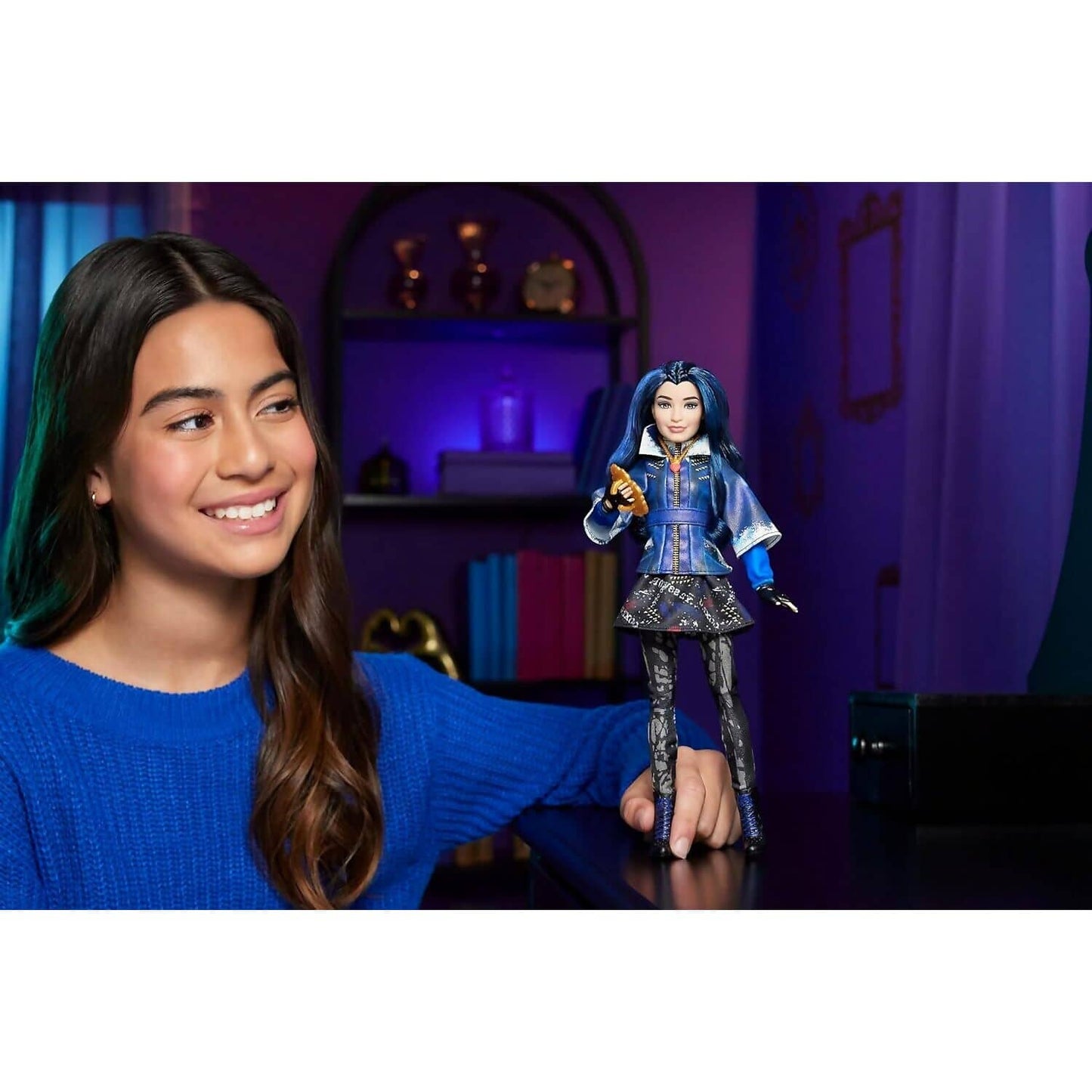 Disney -  Descendants - Evie Isle of the Lost 10th Anniversary Fashion Doll - Mattel