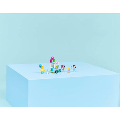LEGO 42692 Ice Cream & Balloon Stand - Friends