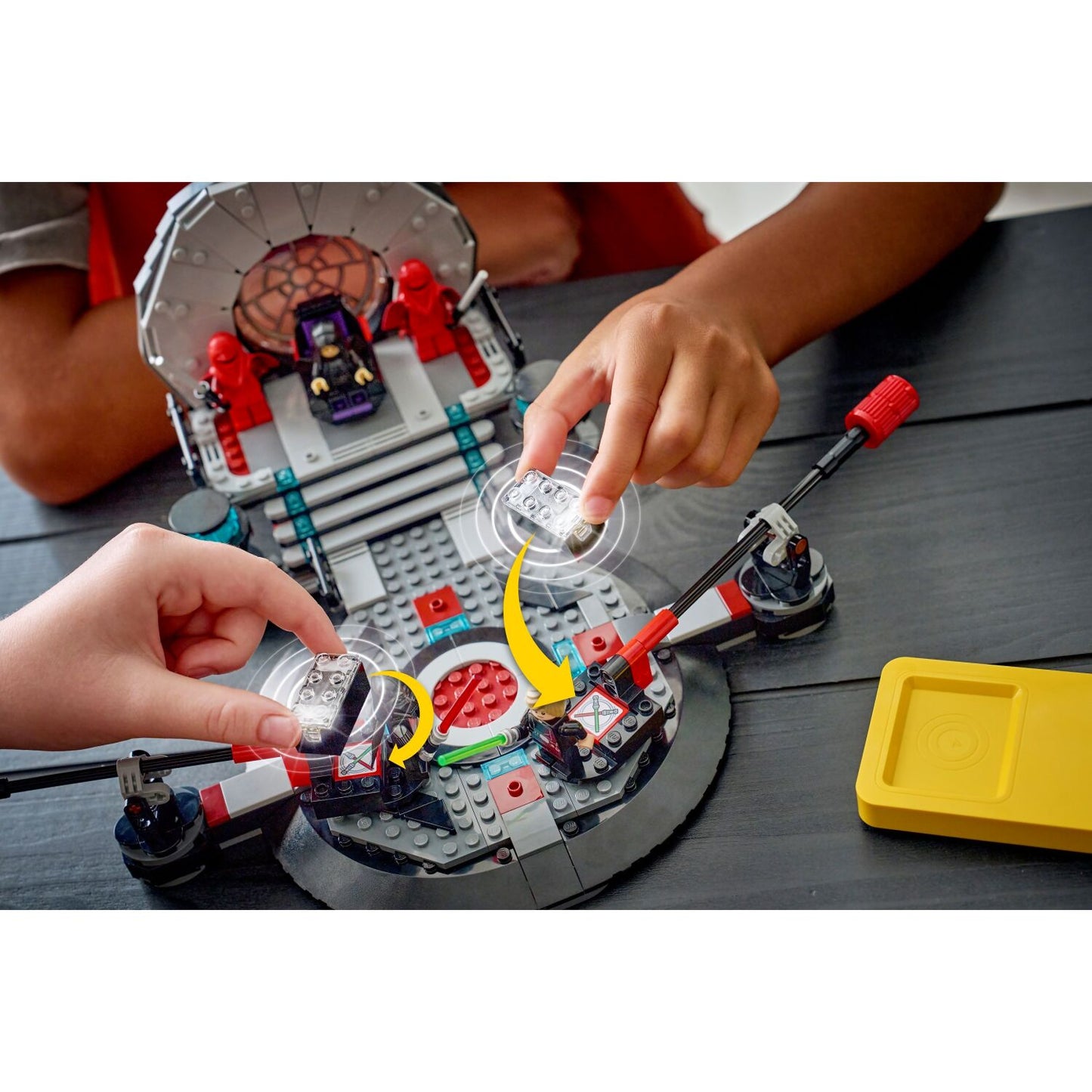 LEGO 75427 SMART Play™: Throne Room Duel & A-Wing™ - Star Wars