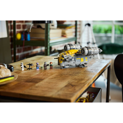 LEGO 75447 The Razor Crest™ - Star Wars