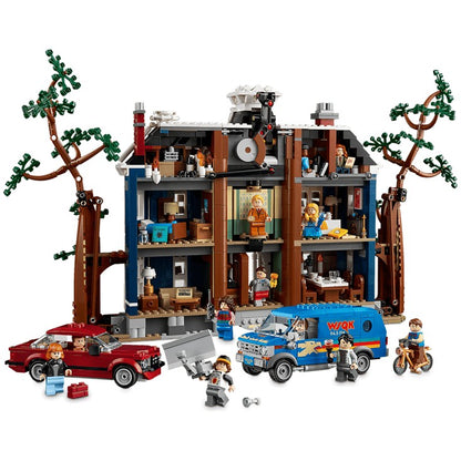 LEGO 11370 Stranger Things: The Creel House - Icons