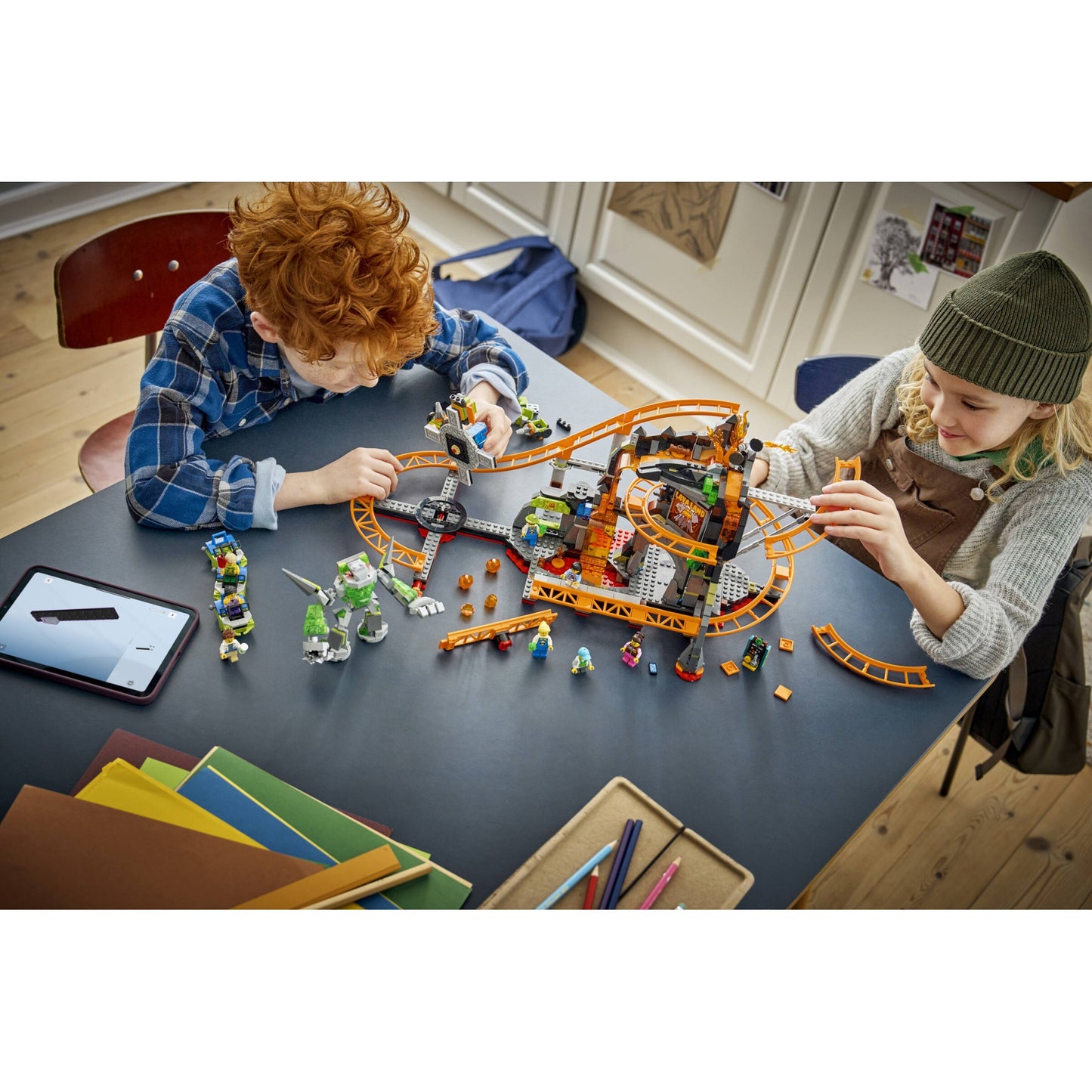 LEGO 60501 Lava Land Roller Coaster Park - City
