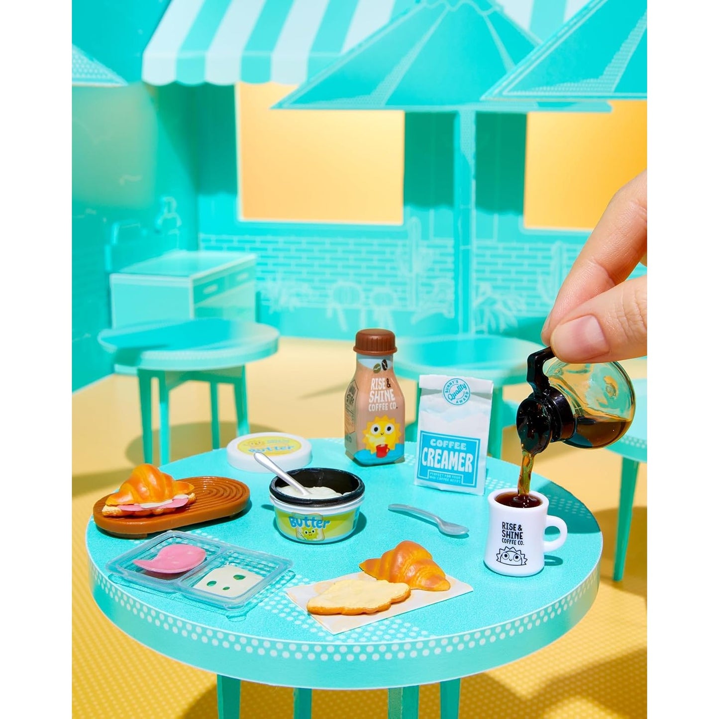 MGA's Miniverse - Make It Mini Cafe Series Series 6 Blind Capsule