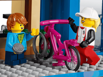 LEGO 60306 Shopping Street - City