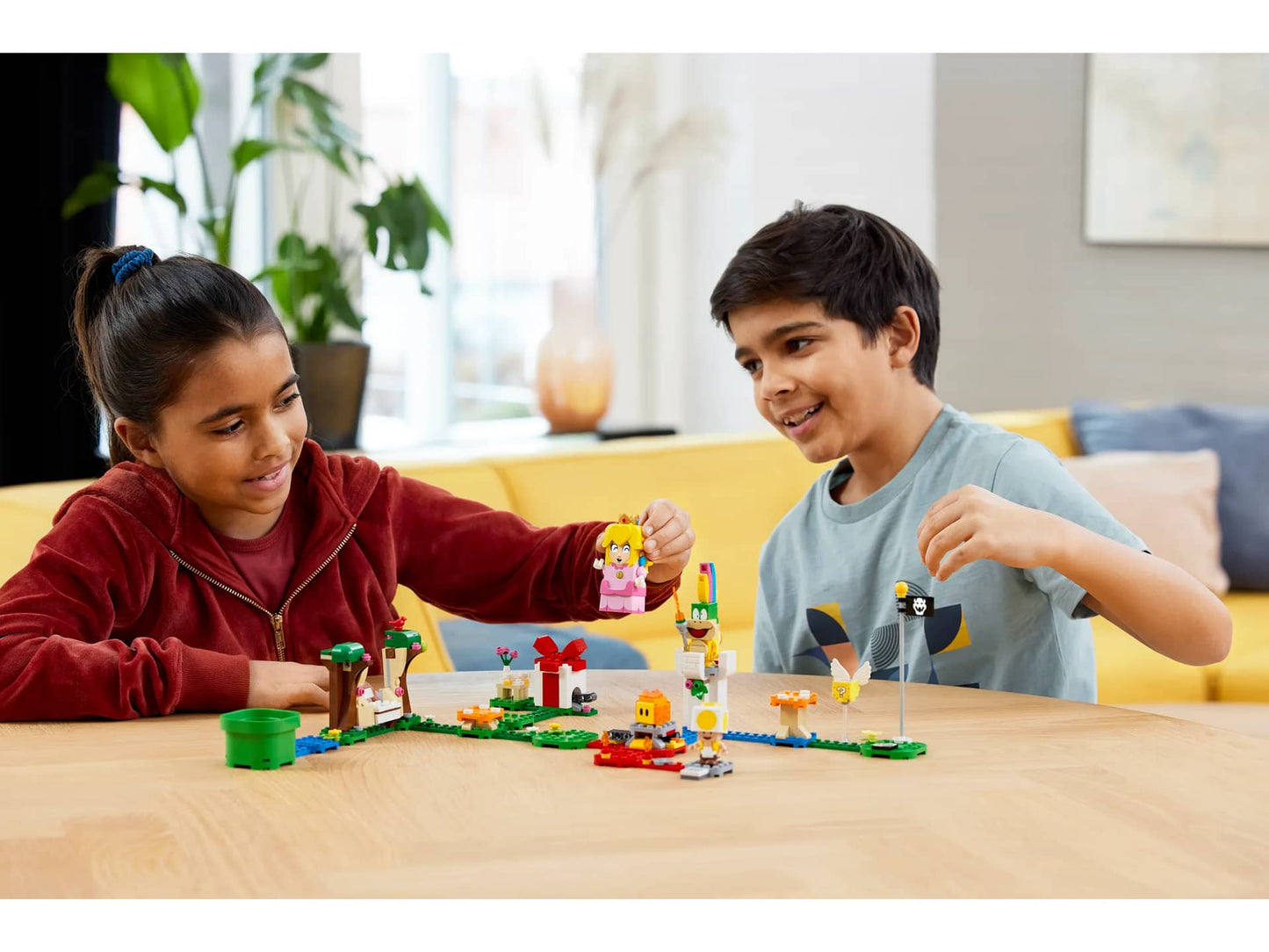 LEGO 71403 Adventures with Peach Starter Course - Super Mario