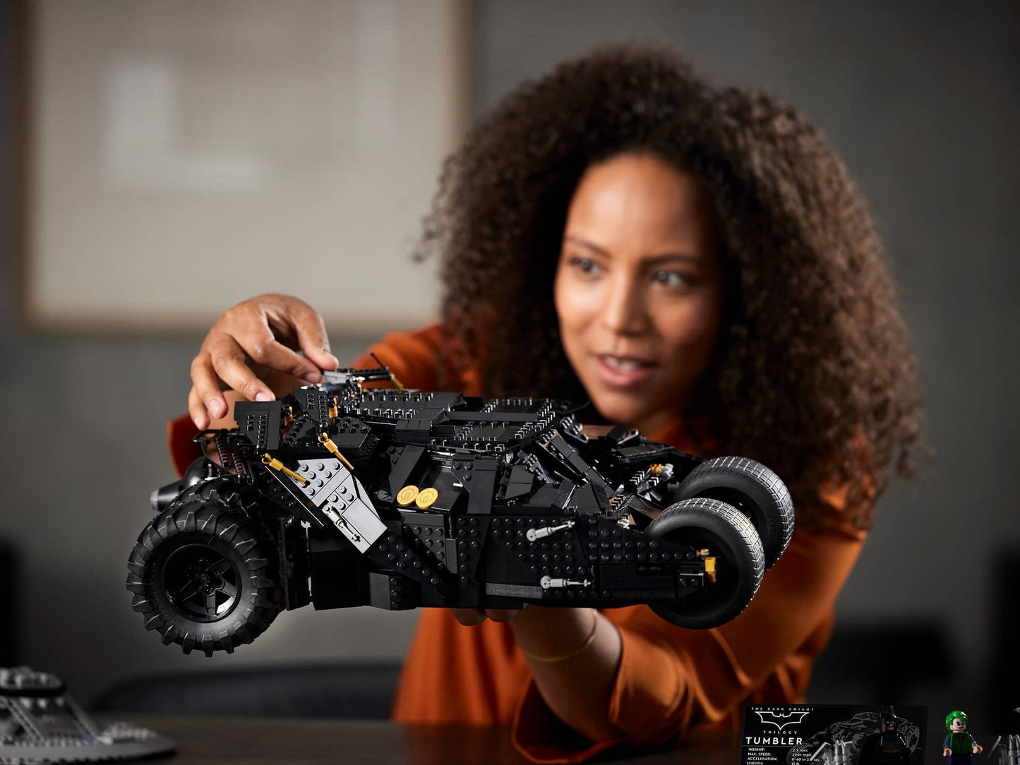 LEGO 76240 DC Batman Batmobile Tumbler  - DC Super Heroes