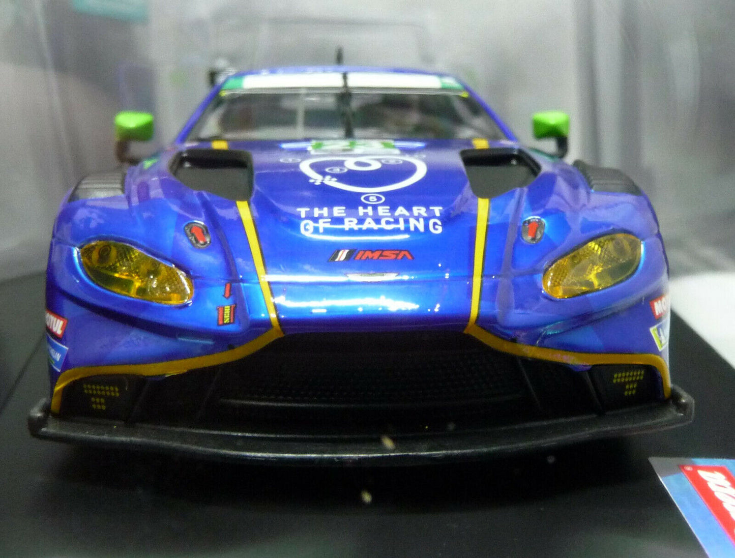 Carrera -  Evolution 1:32 - Aston Martin Vantage GT3 Heart Of Racing No23 - Slot Car Also Suits Scalextric