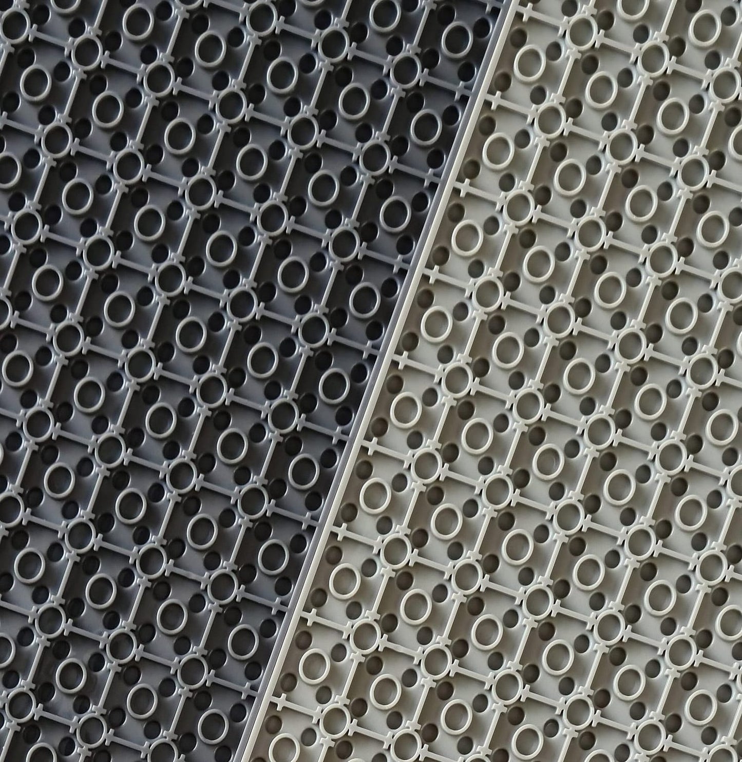 BASEPLATE Double Sided 16x32 Studs D/grey Generic Brand