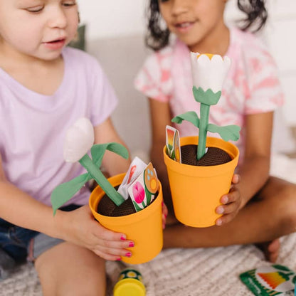 Melissa & Doug - Let's Explore Flower Gardening Play Set
