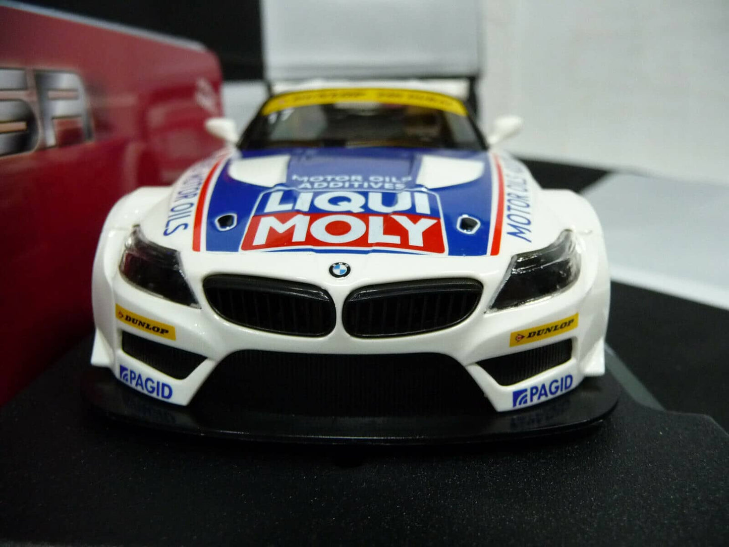 NSR -  1:32 0001AW BMW Z4 GT3 E89 Liqui Moly 24h Dubai 2011 slot car also suits  scalextric/carrera