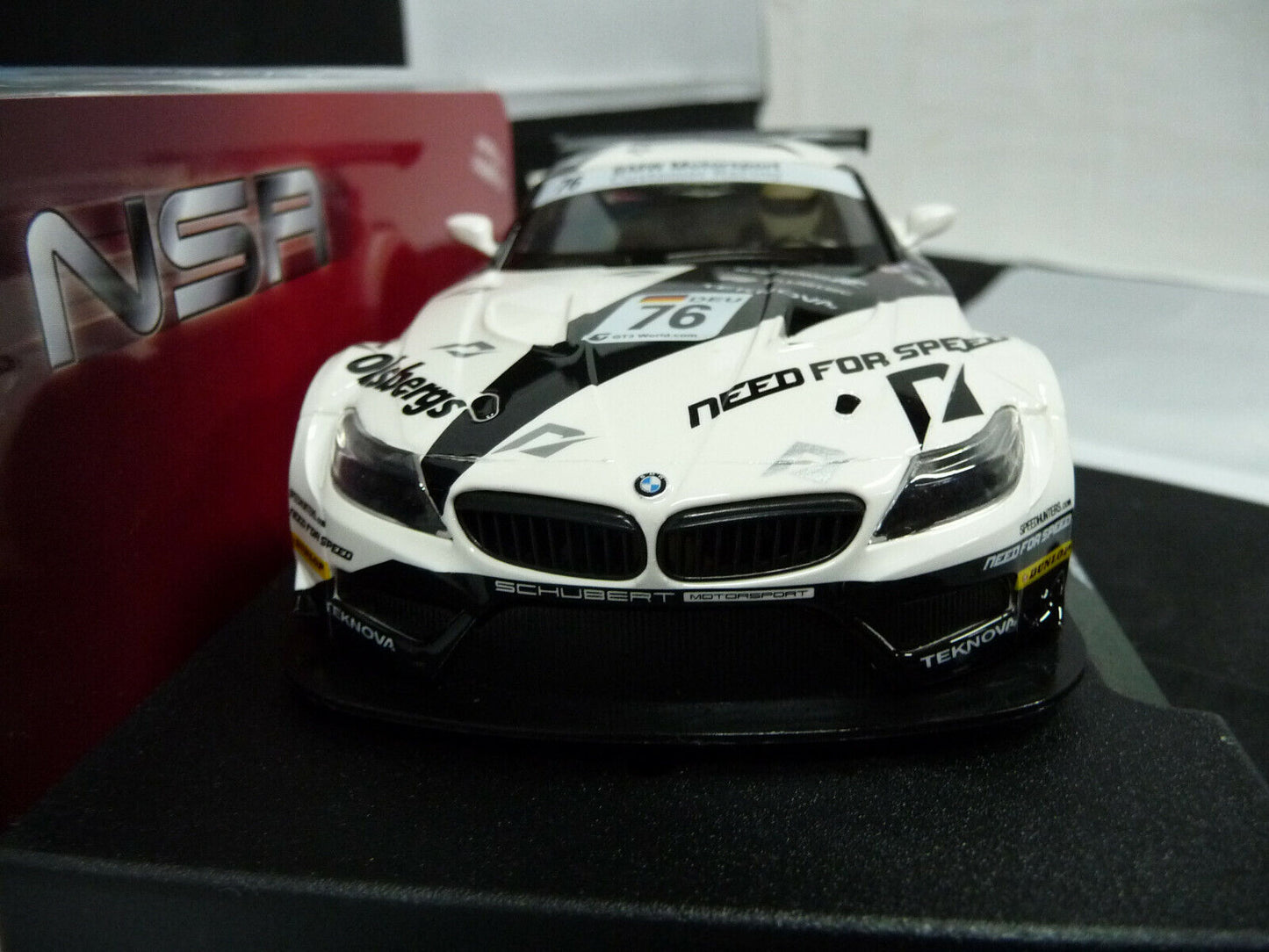 NSR -  1:32 0011AW BMW Z4 GT3 E89 FIA GT3 Euro Cup 2010 No.76 scalextric/carrera