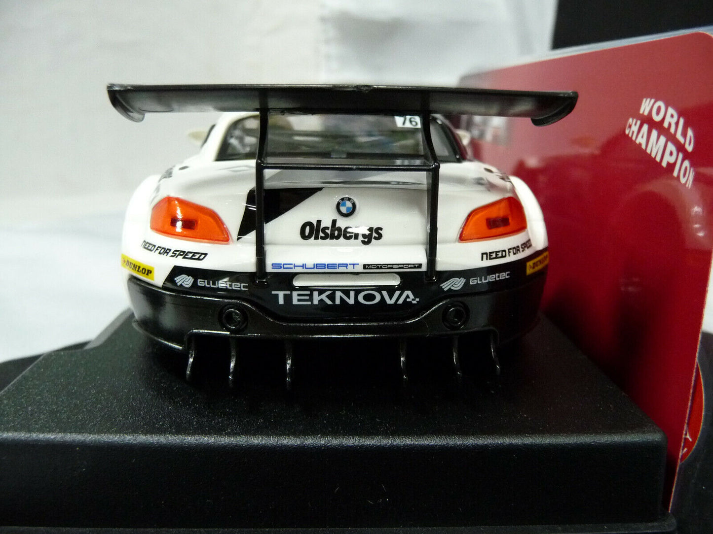 NSR -  1:32 0011AW BMW Z4 GT3 E89 FIA GT3 Euro Cup 2010 No.76 scalextric/carrera