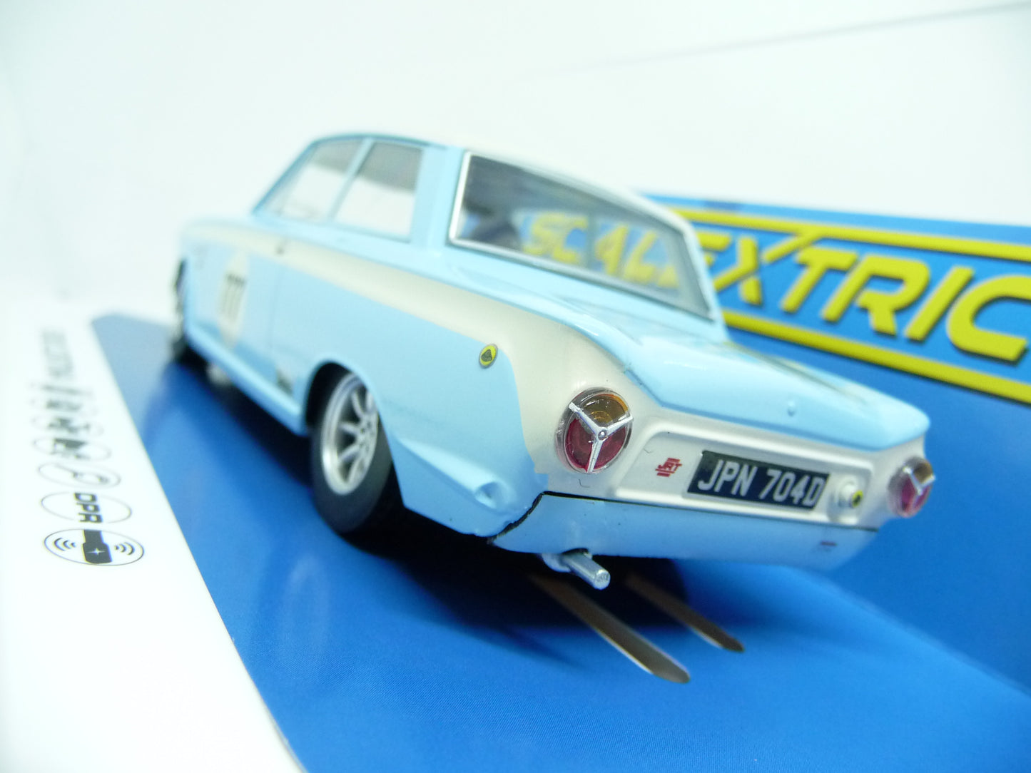 Scalextric -  C4330 Ford Lotus Cortina Jordan Racing Team Mark Sumpter
