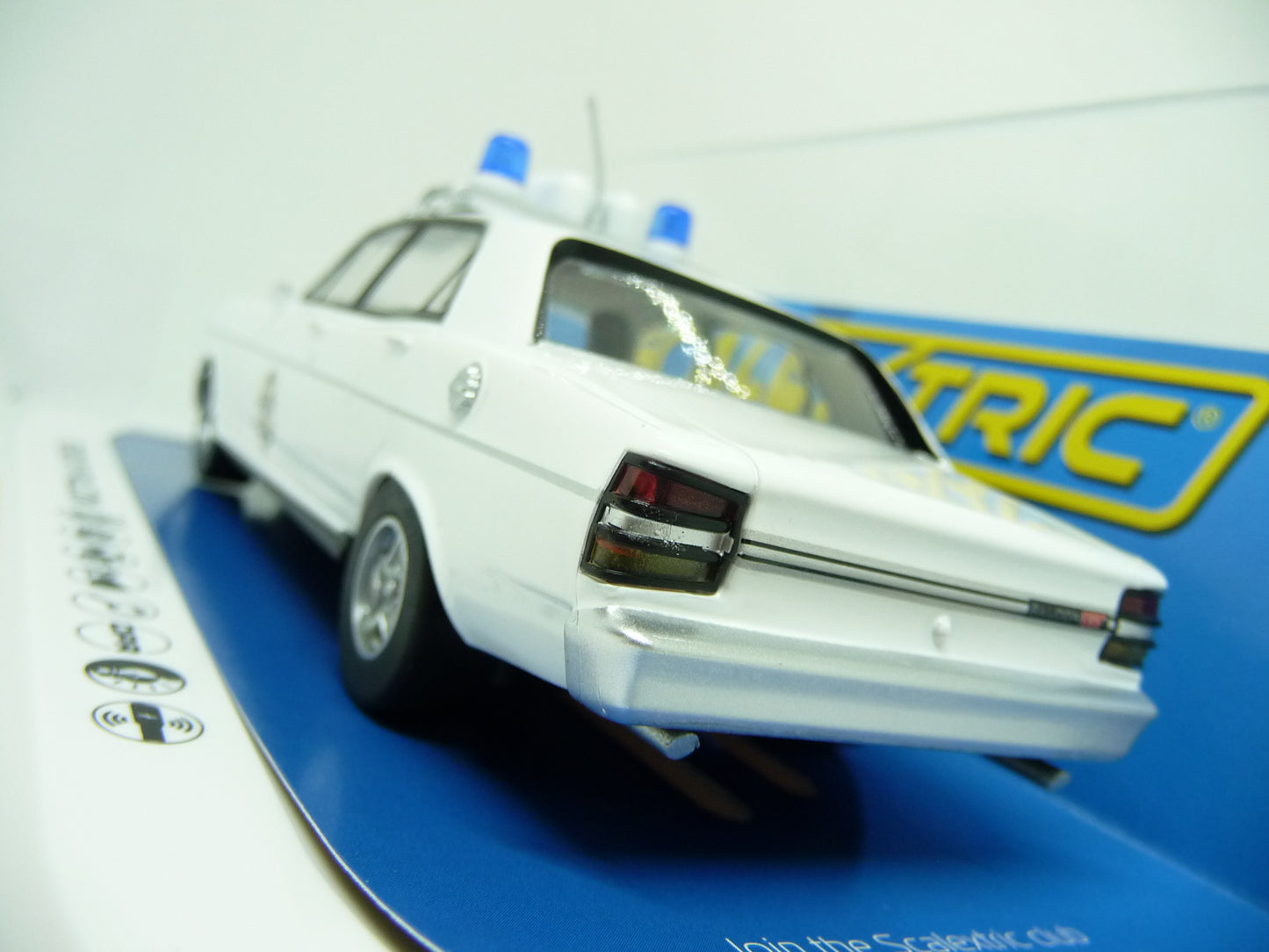 Scalextric -  C4365 Ford XY Falcon Police Car