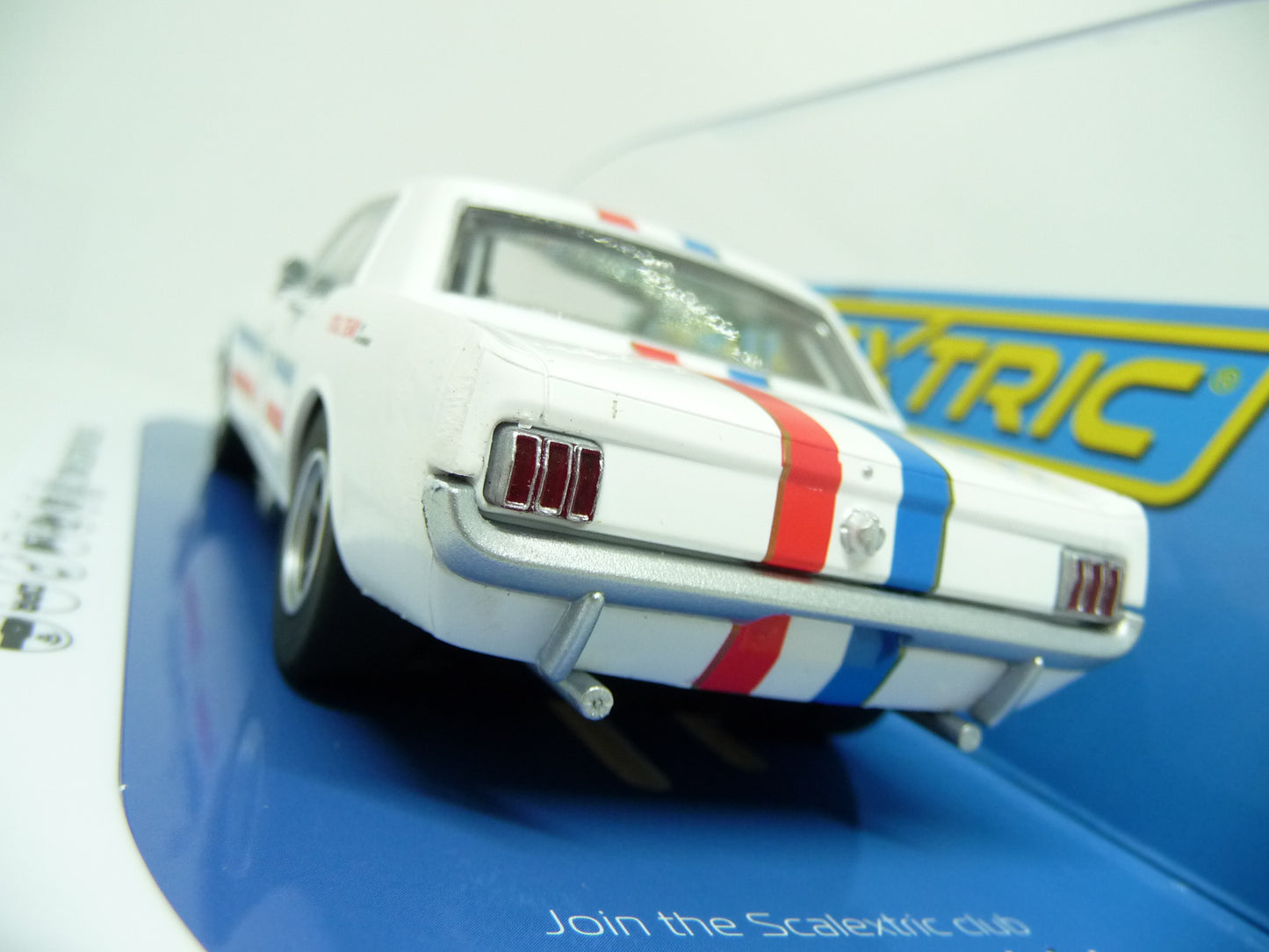 Scalextric -  C4364 Ford Mustang Ian Geoghegan 1965 slot car also suits Carrera
