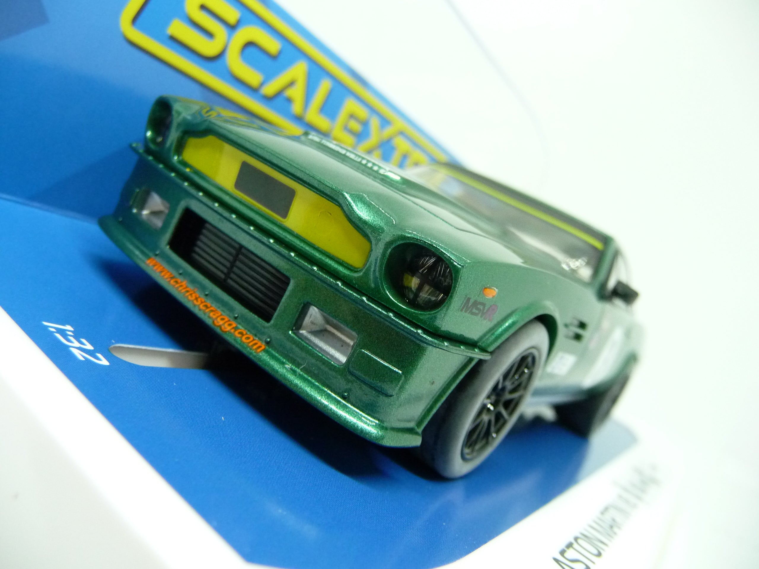 Scalextric - C4256 ASTON MARTIN V8 Chris Scragg Racing slot car also suits Carrera