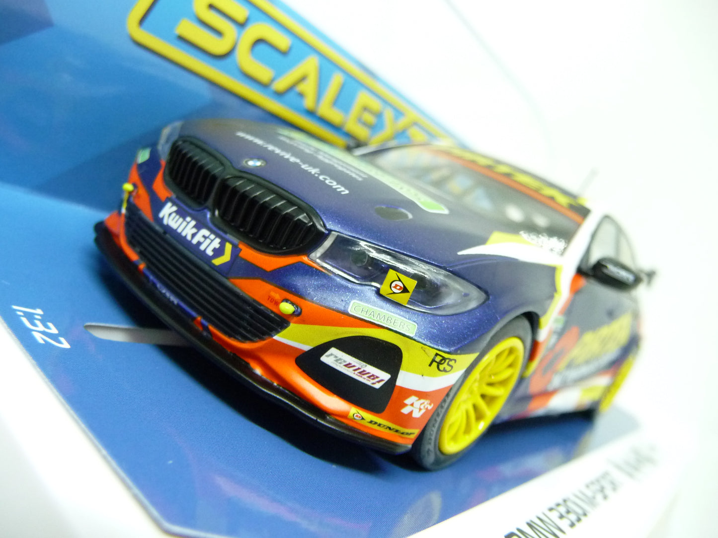 Scalextric -  C4194 1:32 BMW 330i M-Sport 77 Jordan slot car also suits Carrera