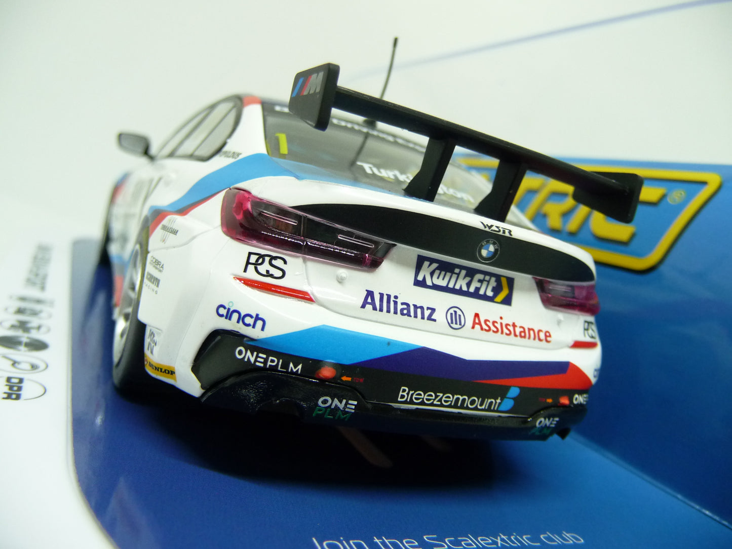 Scalextric -  C4188 1:32 BMW 330i M-Sport BTCC 2019 Colin Turkington