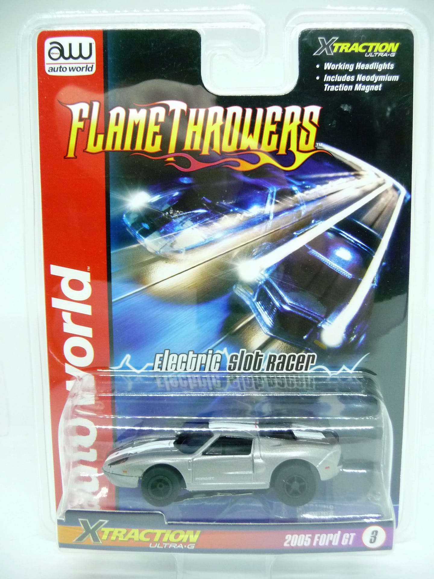 Auto World -  X-traction Flamethrowers 05 Ford GT Sliver