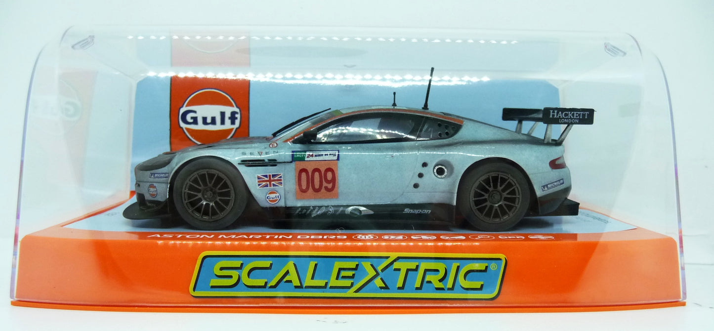 Scalextric -  C4316 Aston Martin DBR9 - Gulf Edition - Rofgo 'dirty Girl'