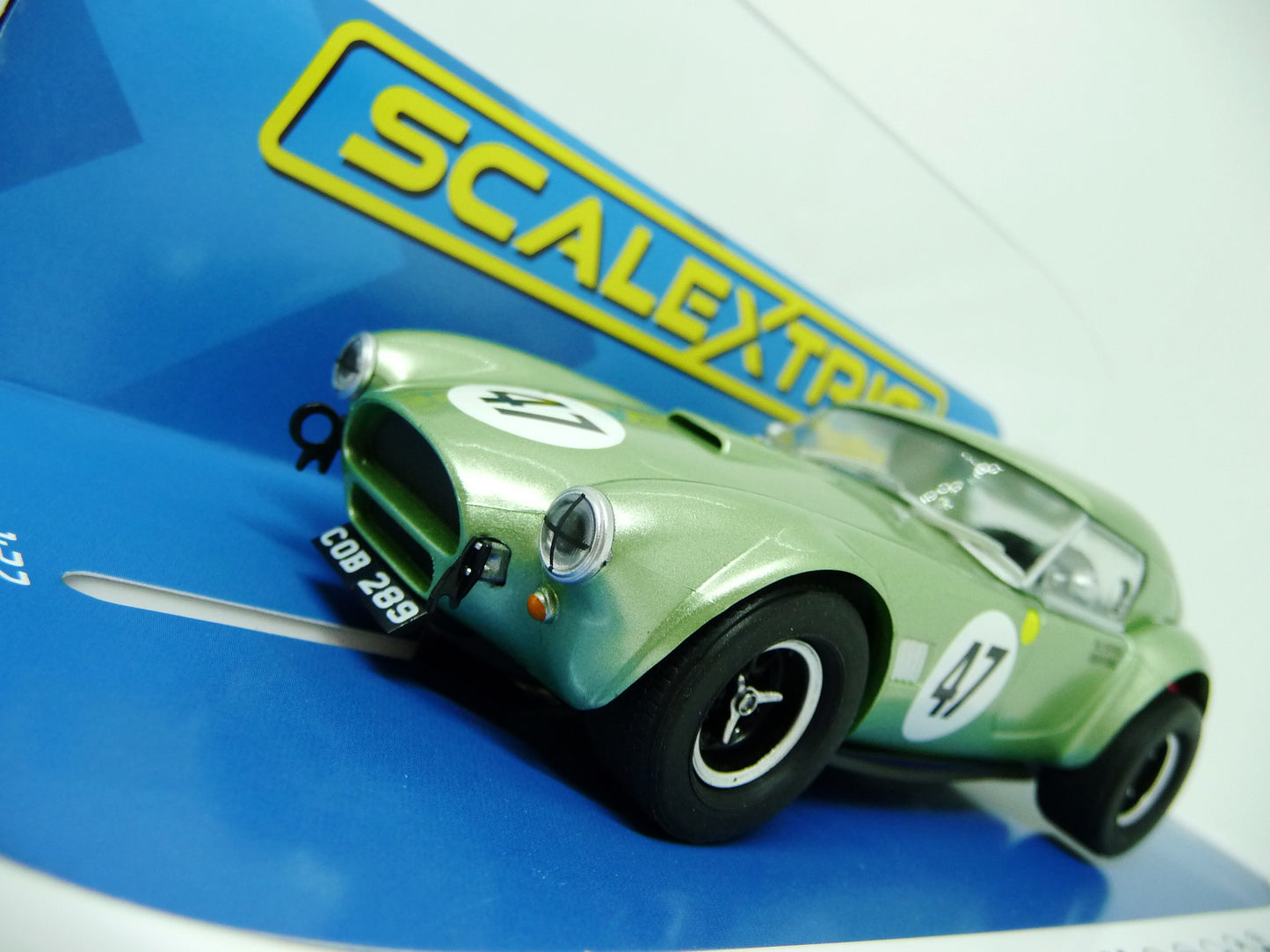 Scalextric -  C4338 Shelby Cobra 289 - Cob289 - Bill Shepherd