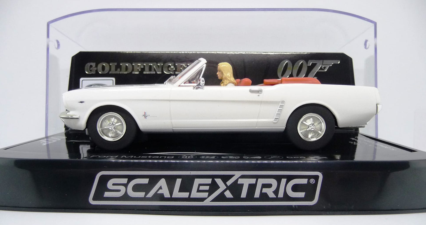 Scalextric -  C4404 James Bond Ford Mustang - Goldfinger