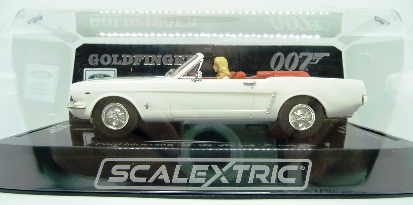 Scalextric -  C4404 James Bond Ford Mustang - Goldfinger
