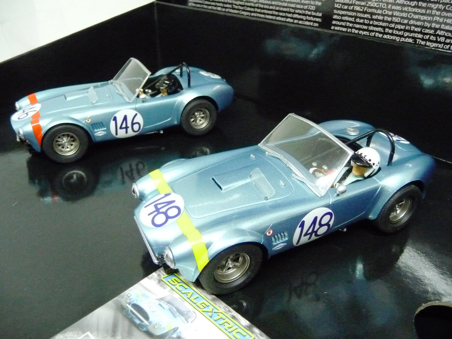 Scalextric -  C4305a Shelby Cobra 289-1964