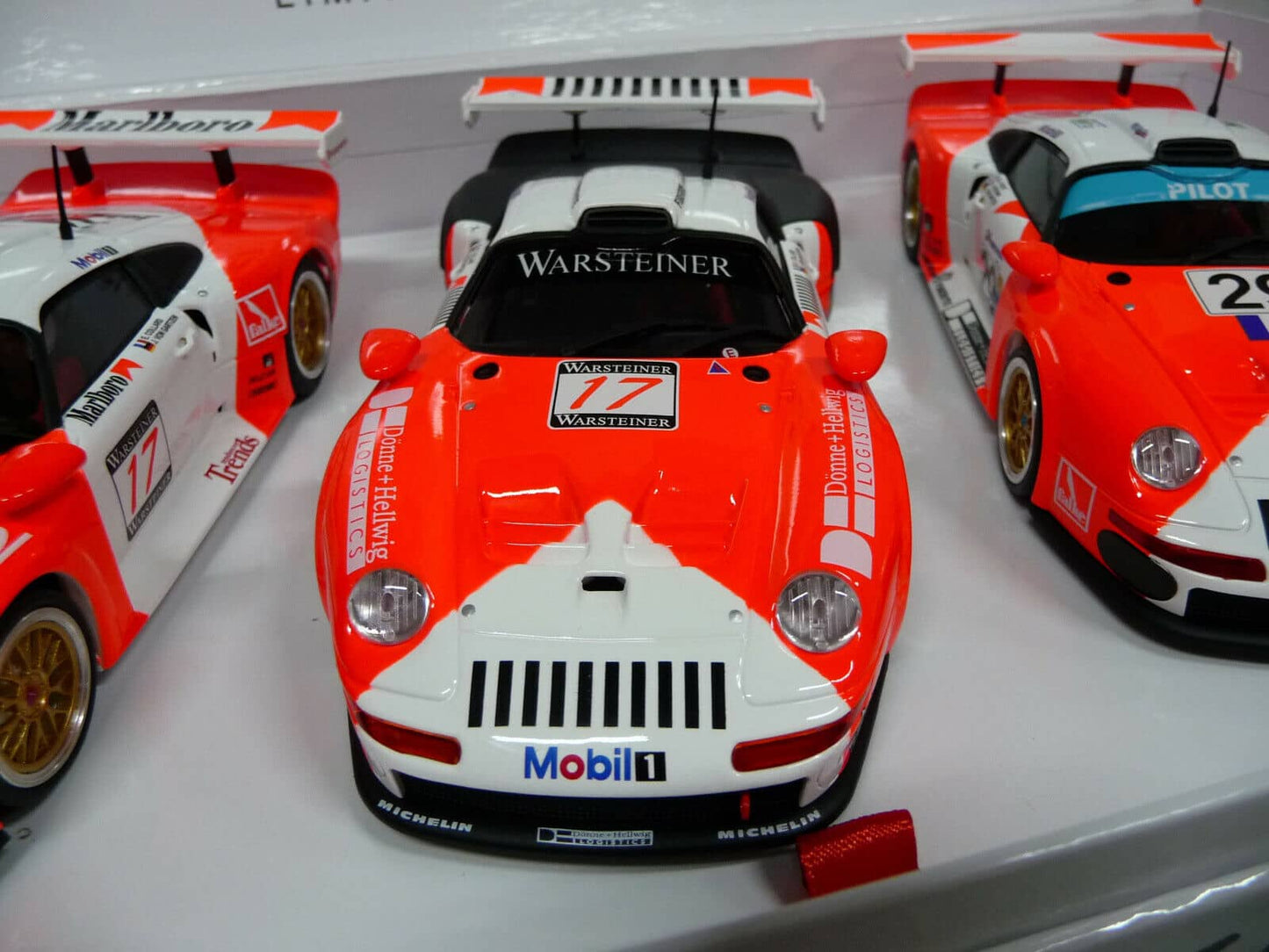 Revoslot -  RS0092 Porsche 911 GT1 3 Car Pack JB Racing suit Scaletric/Carrera