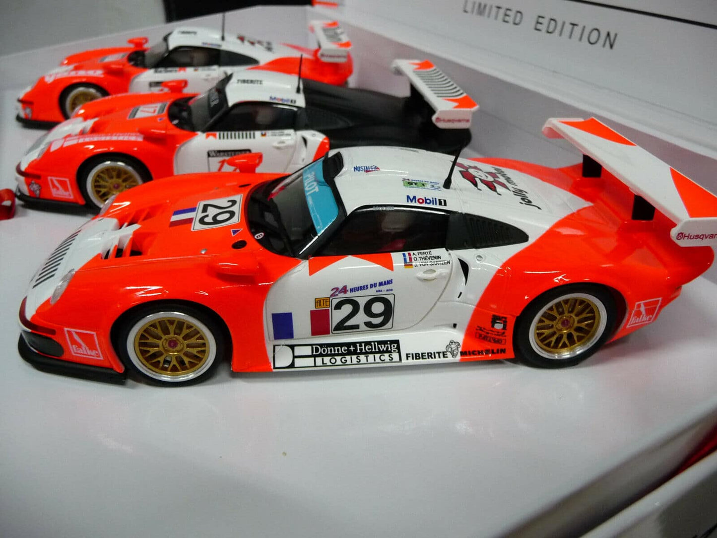 Revoslot -  RS0092 Porsche 911 GT1 3 Car Pack JB Racing suit Scaletric/Carrera
