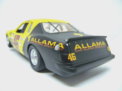 Scalextric -  C4088 1:32 FORD THUNDERBIRD YELLOW BLACK #46 Slot Car Suit Carrera