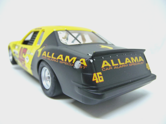 Scalextric -  C4088 1:32 FORD THUNDERBIRD YELLOW BLACK #46 Slot Car Suit Carrera