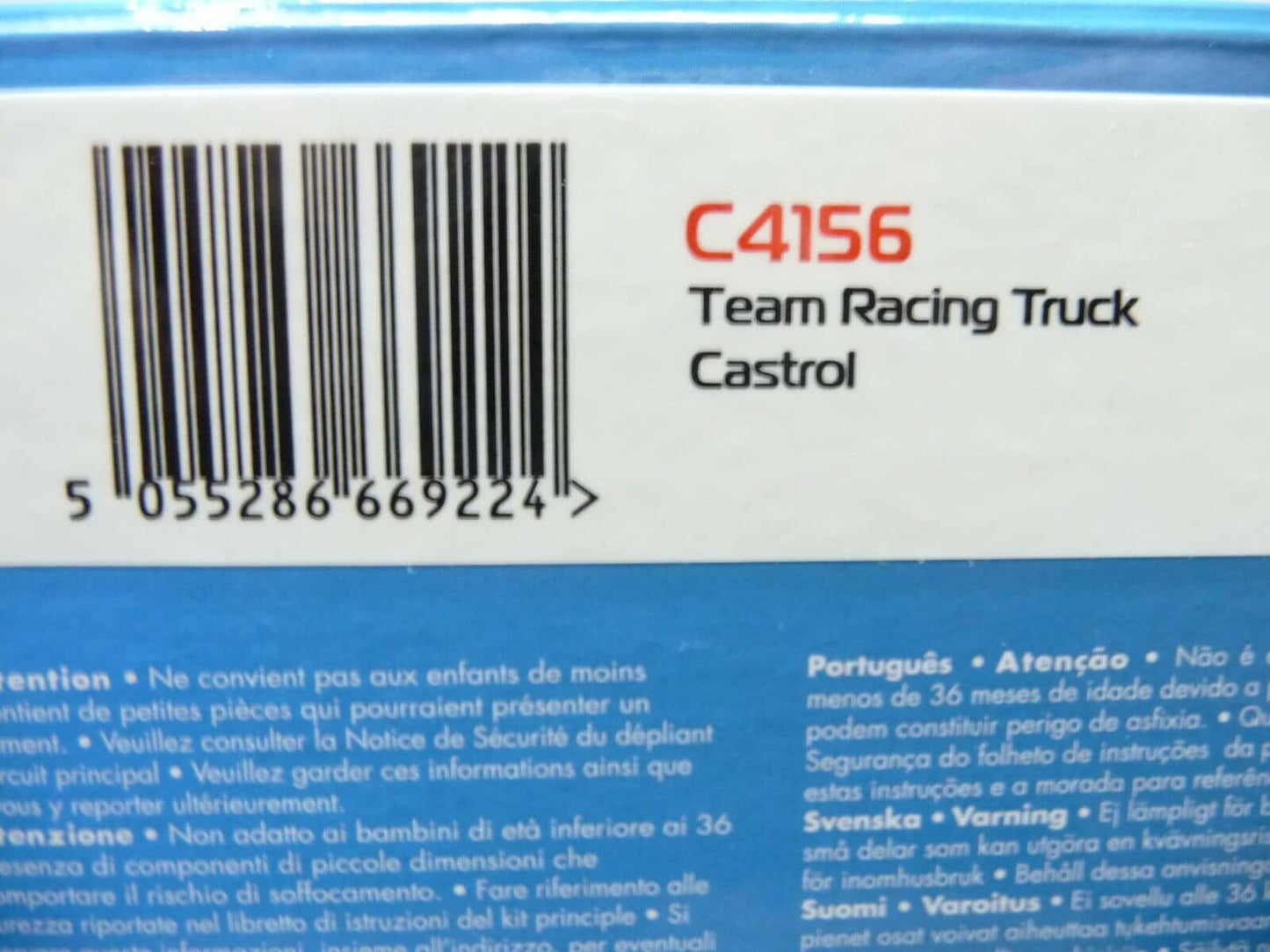 Scalextric -  C4156 1:32 Team Castrol Racing Truck slot car also suits Carrera