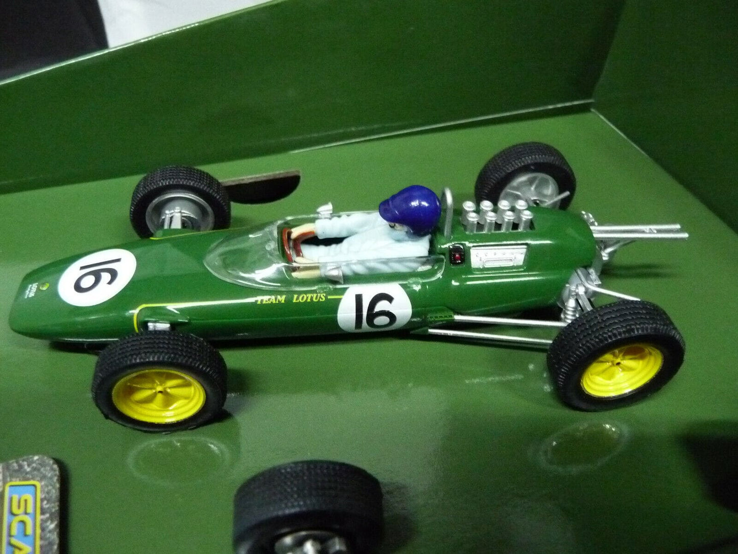 Scalextric -  C4184A 1:32 The Genius of Colin Chapman Team Lotus Triple Pack