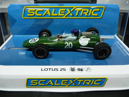 Scalextric -  C4195 1:32 Lotus 25 British  1962 Jim Clark Slot car suit Carrera