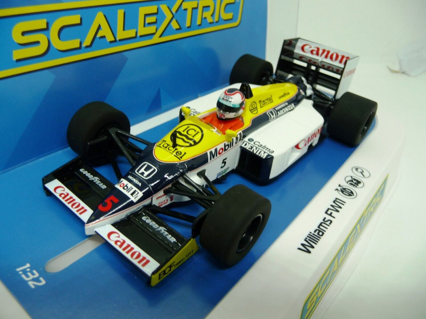 Scalextric C4318 Willams FW11 1986 British Grand Prix slot car also suits Carrera