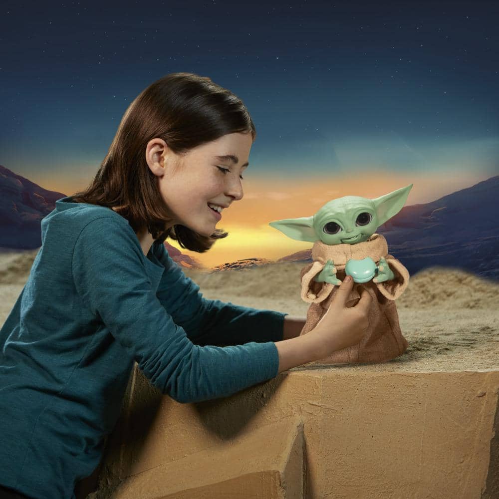Star Wars -  Galactic Snackin Grogu 9.25-inch-tall Animatronic Toy Over 40 Sound And Motion Combinations Ages 4 And Up  Hasbro