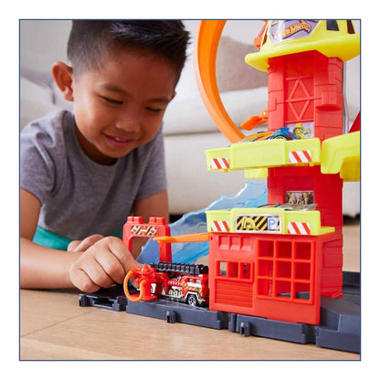 Hot Wheels - ® - City Super Loop Fire Station