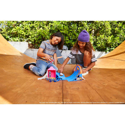 Hot Wheels - ® - Skate Amusement Park Skate Set With Fingerboard & Pair Of Skate Shoes