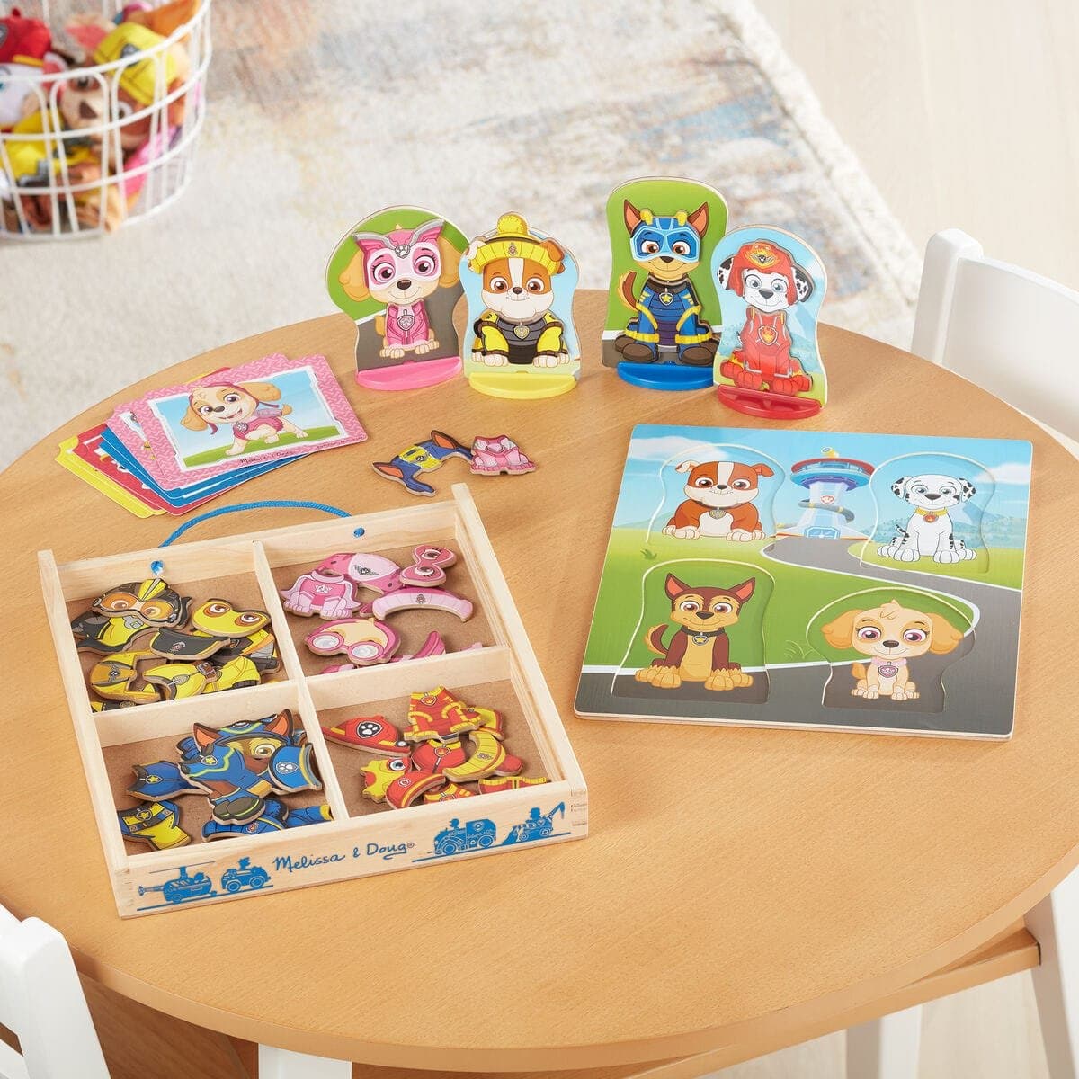 Paw Patrol - Magnetic Pretend Play - Melissa & Doug - Image 5