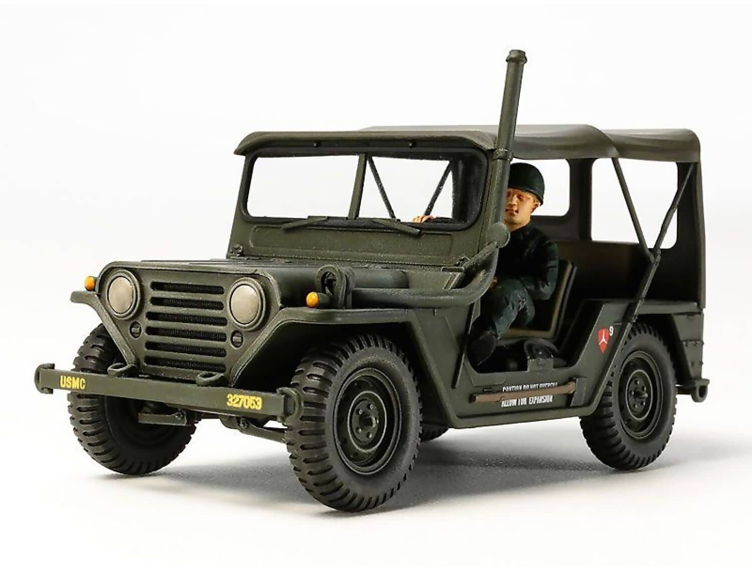 Tamiya 1:35 M151A1 Vietnam - Image 2