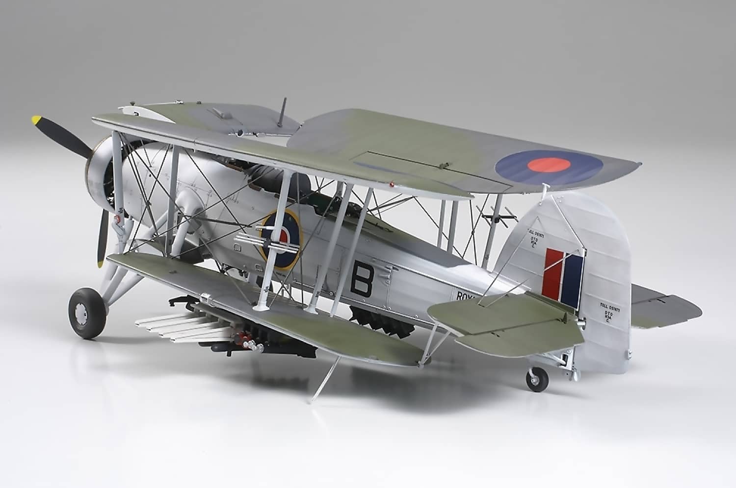 Tamiya Fairey Swordfish Mk.ii - Image 2