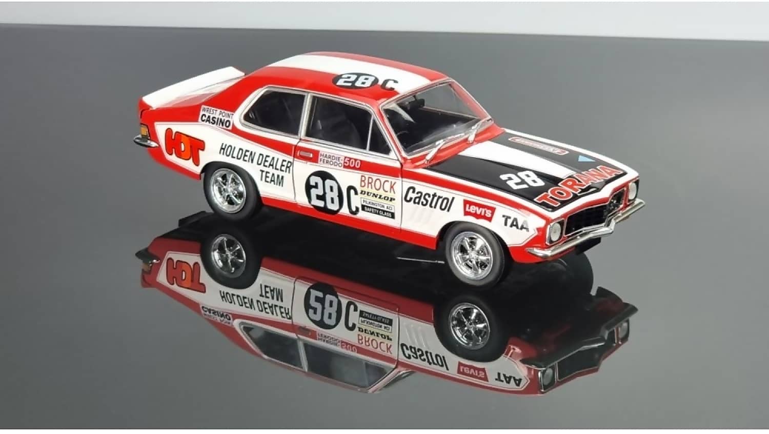 DDA 1:24 #28C LJ Torana Brock
