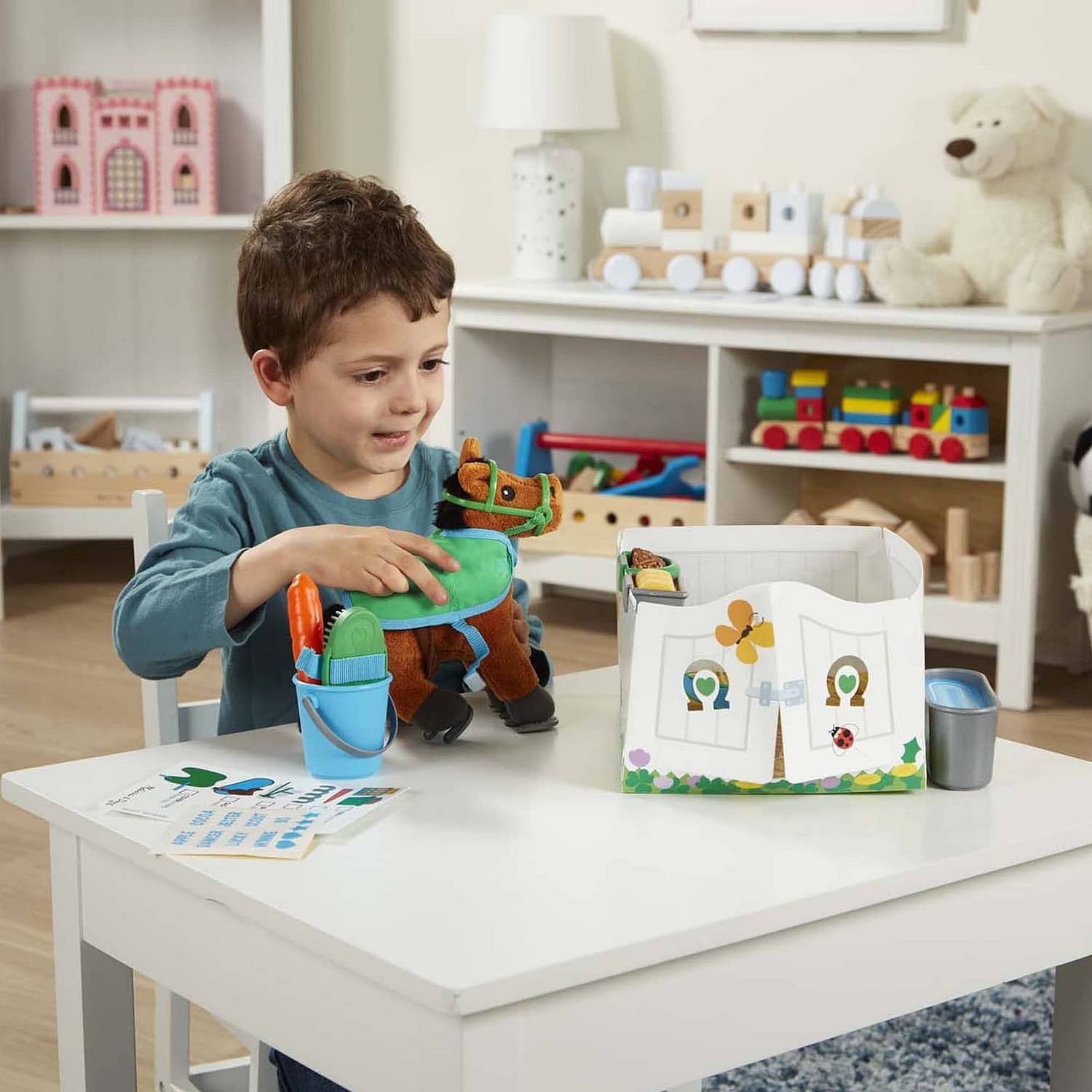 Melissa & Doug - Feed & Groom Horse Care Play Set - Image 9