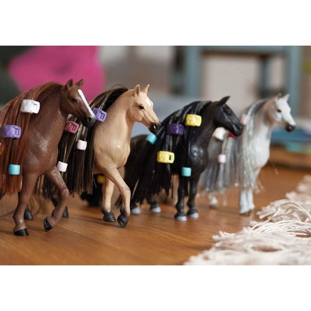 Schleich - Beauty Horse English Thoroughbred Mare - Horse Club Sofia´s Beauties Animal Playset - Image 2