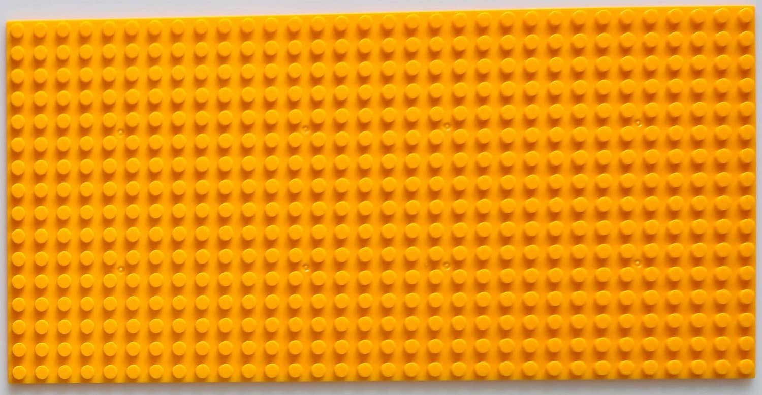 BASEPLATE 16x32 Studs Yellow Generic