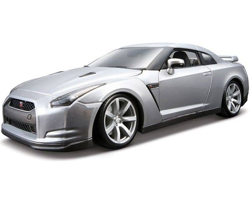 Bburago 2009 Nissan Gt-r